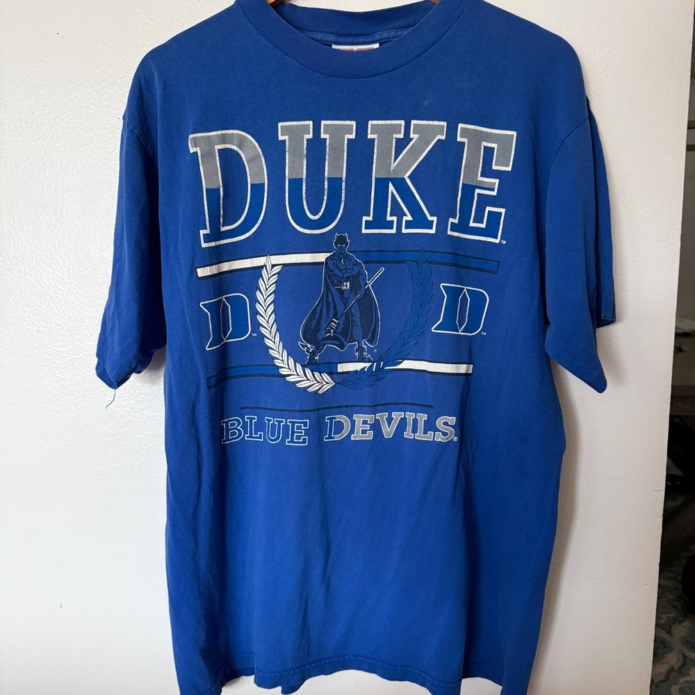 Duke Blue Devils University 90s shirt